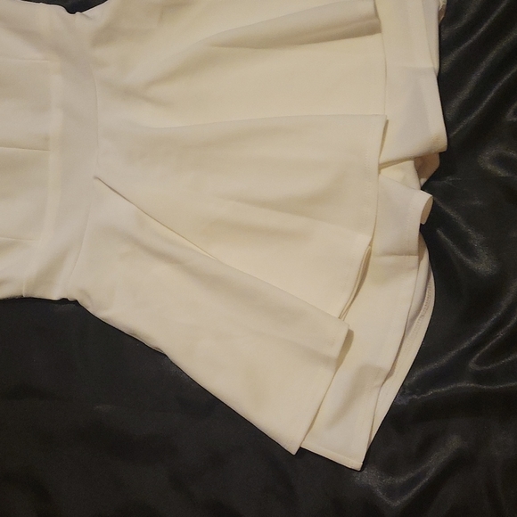 Fashion Nova Romper - Picture 4 of 16